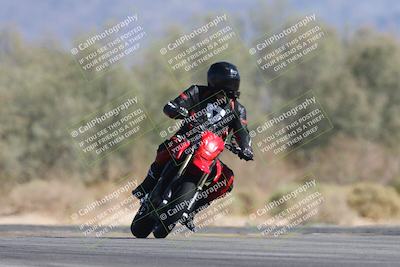 media/Oct-13-2025-Moto Forza (Mon) [[a66d839500]]/4-C Group/Session 4 Turn 7/